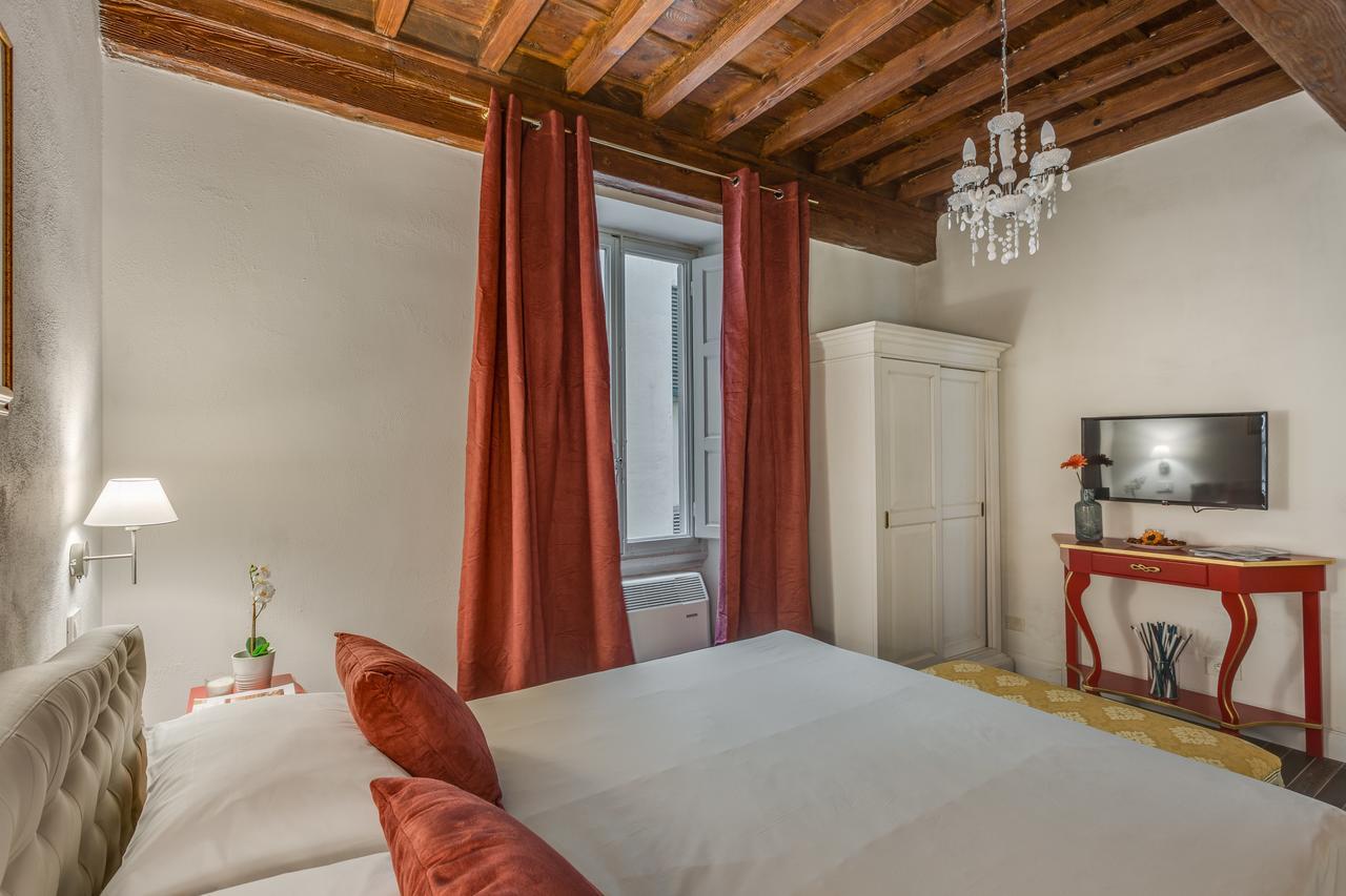 Residenze D'Epoca Collection-Sant'Anna Bed & Breakfast Florence Luaran gambar